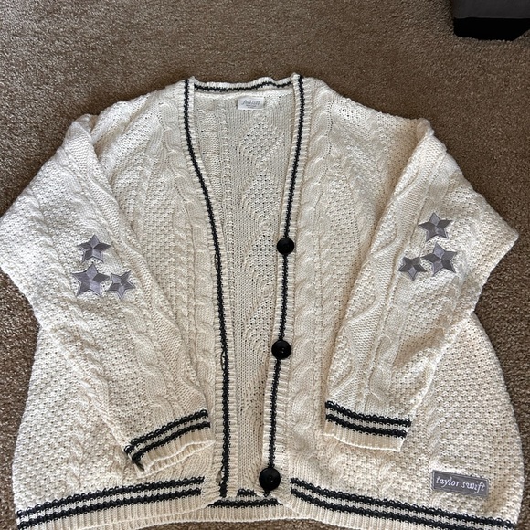 Taylor Swift Folklore Cardigan - Picture 7 of 10